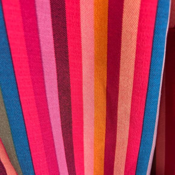 Torrid Multicolor Striped Button Front Sleeveless Blouse Size 2 - Picture 3 of 7